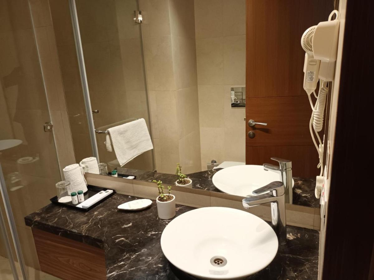 Ritz Resort, Lucknow Exterior photo